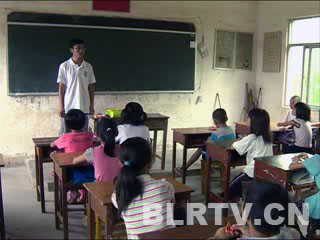 华师大学生支教响水 与新丰小学生过暑假