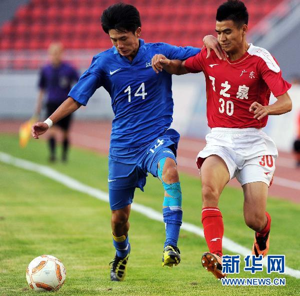 足球--男子20岁以下年龄组:广东队战胜江苏队